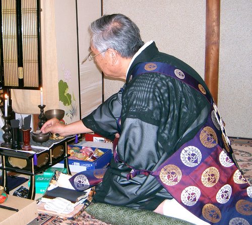 葬儀（お葬式）・家族葬・元警察官・現僧侶・1日葬葬儀・一般葬葬儀・直葬（火葬式）葬儀